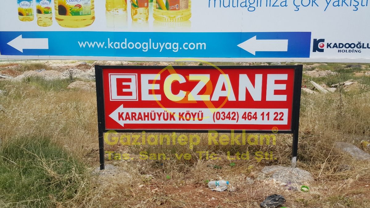 Eczane Yönlendirme Tabelası, Direk Üstü Sac Panel