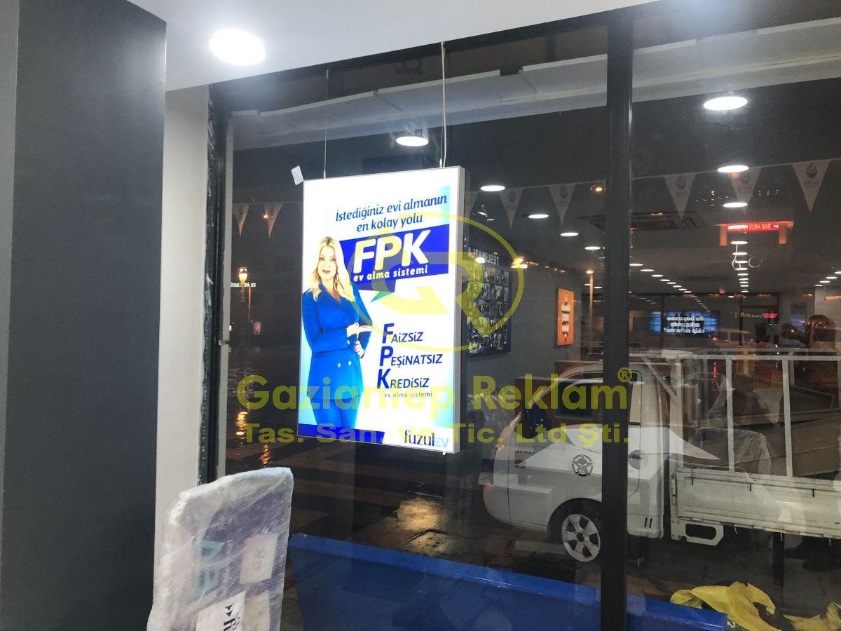 Fuzul FPK Mağazası Vitrin LED Lightbox Tabela