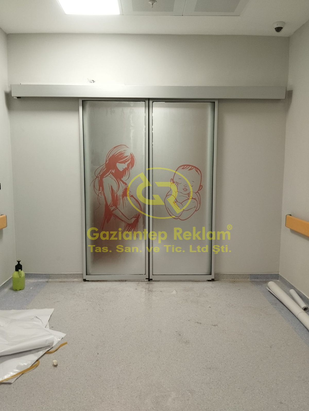 Hastane Kumlama  Cam Filmi Uygulaması Estetik Çözümler