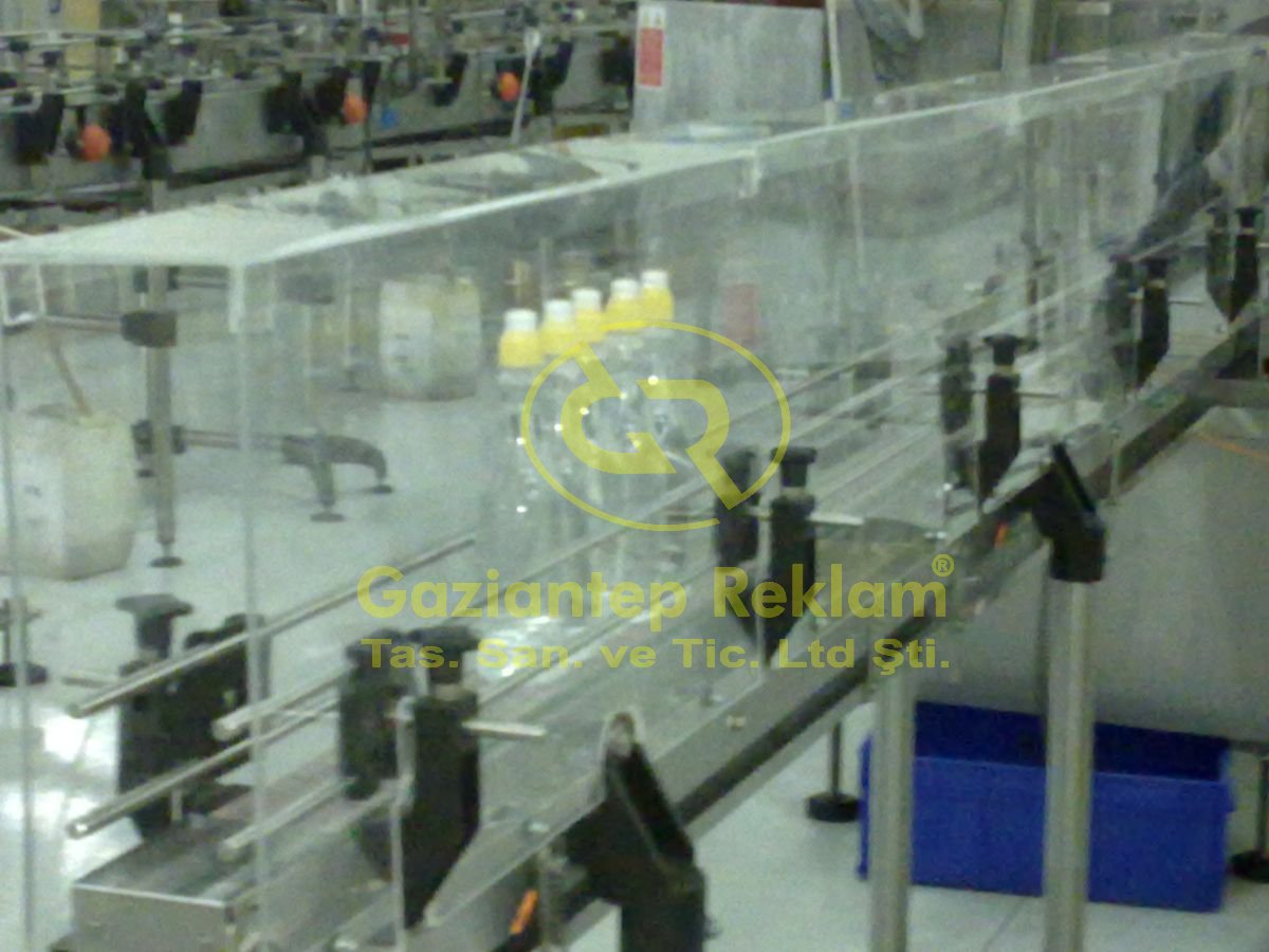 Hijyenik Akrilik Konveyör Koruma Kapakları ve İmalatı