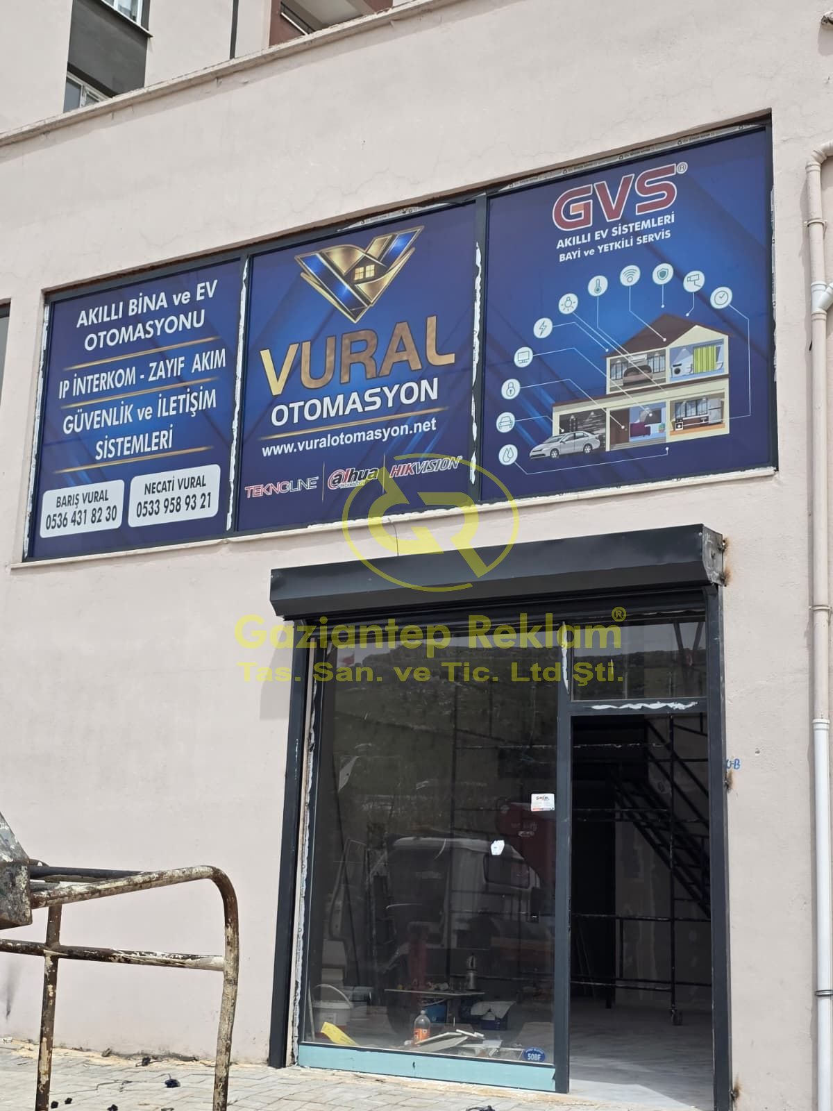 Kurumsal Cephe Dijital Baskı Sticker (Cam Giydirme) Uygulaması