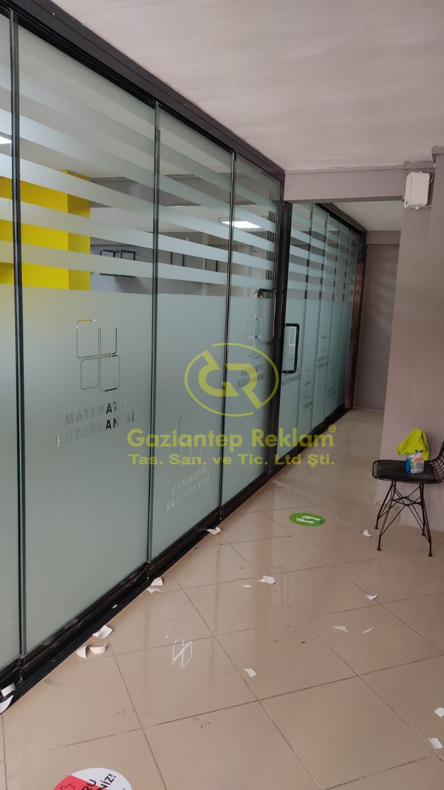 Matematik Kütüphanesi  Cam Kumlama Folyo Uygulaması