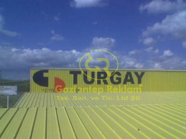 Oluklu Trapez Sac Cephe Üzeri fırça ile yazı 