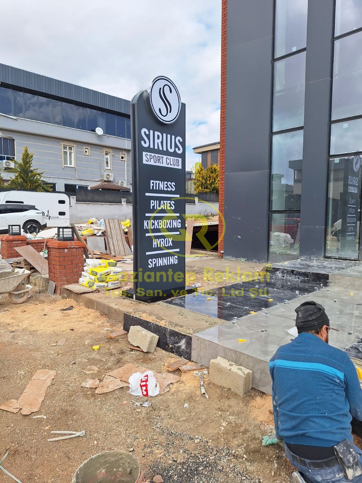 Sirius Sport Club Işıklı Totem Pilon Tabela
