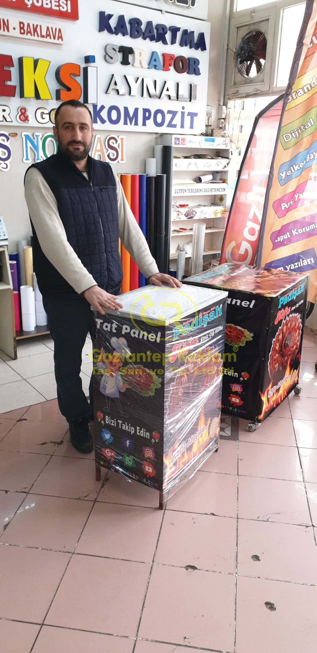  Stand Giydirme ve Satış Tezgahı