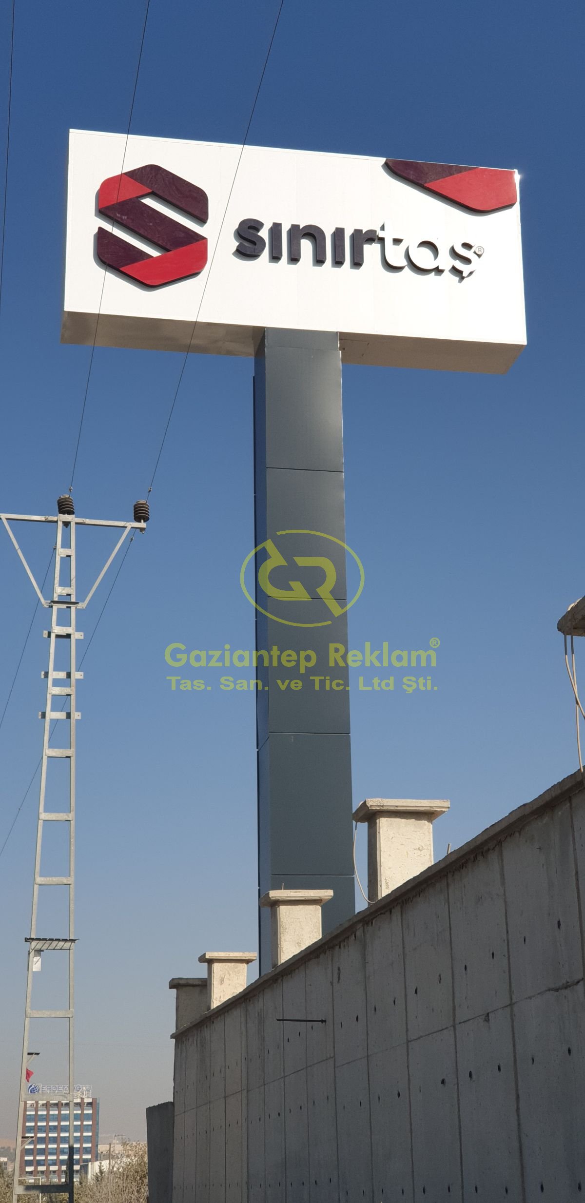 Uzun Ömürlü Kompozit KaplamalıTotem Tabela