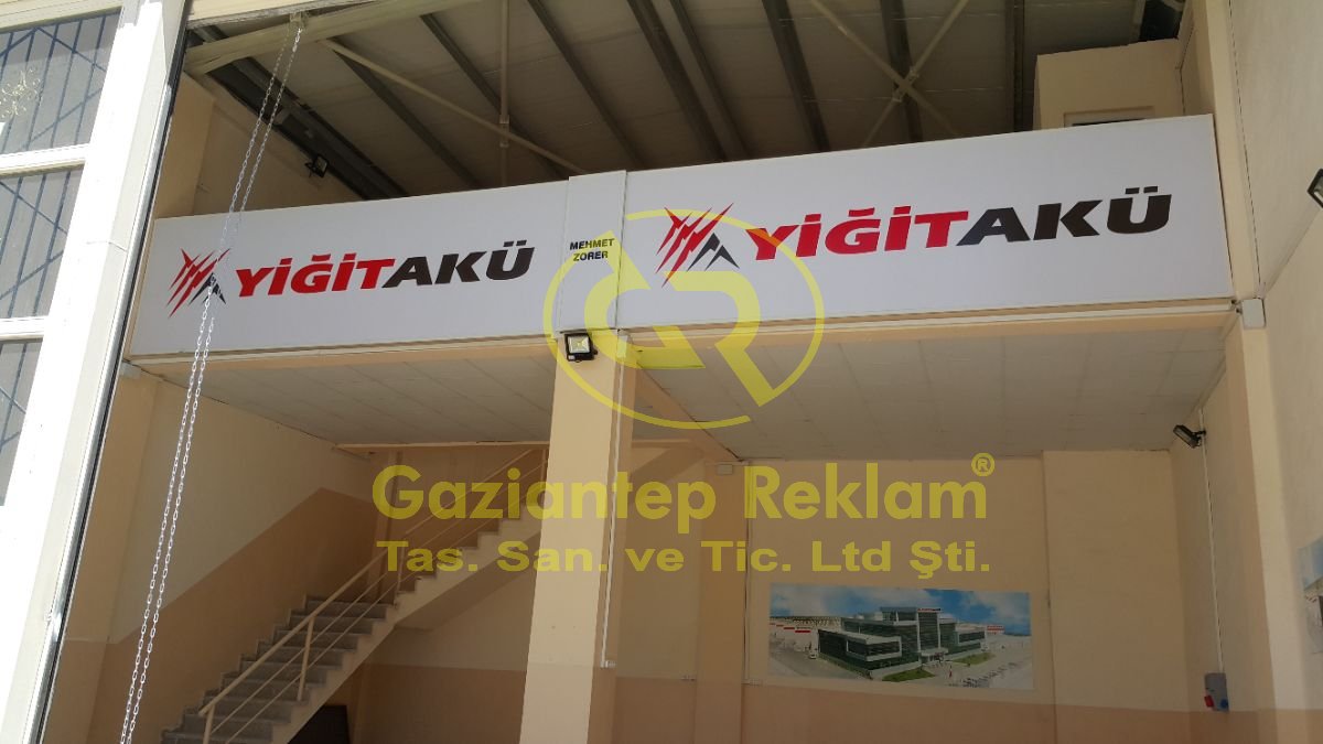 Yiğit Akü ışıksız kurumsal tabela